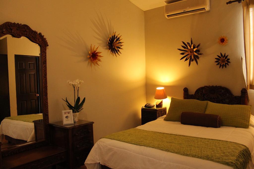 Hotel La Posada Del Angel San Salvador Eksteriør billede